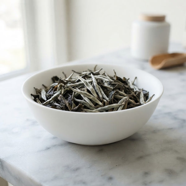 Bai Hao Yin Zhen Silver Needle, Moonlight White Tea, Yunnan – AAA