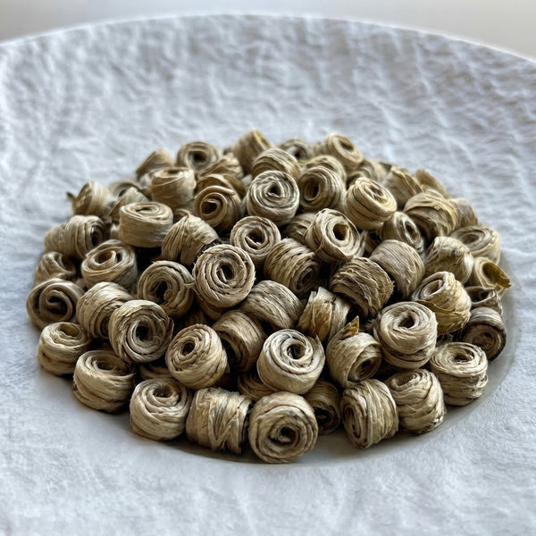 Jade Earrings – Superior Hand-Rolled White Tea
